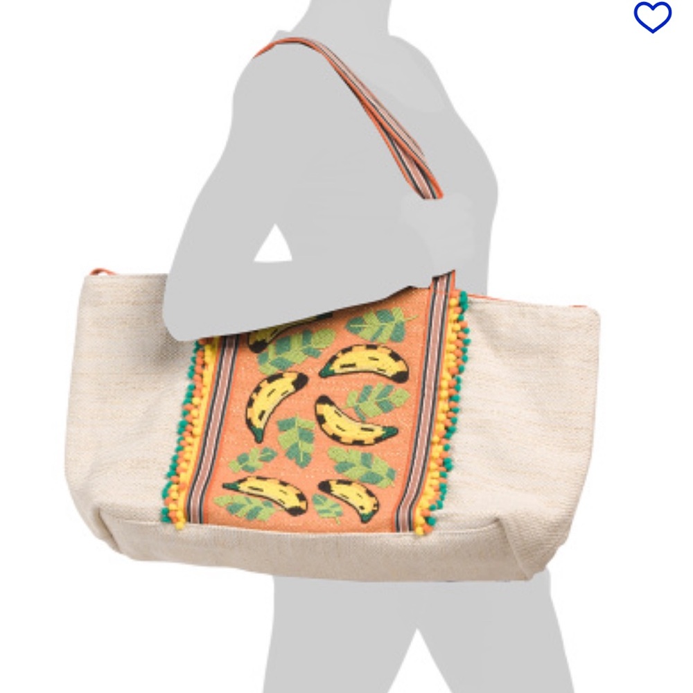 America and Beyond Banana Tote🍌   NWT